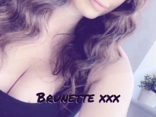 Brunette_xxx