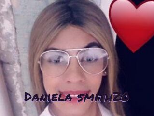 Daniela_smith20