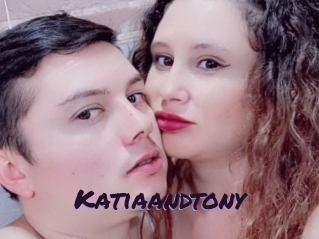 Katiaandtony