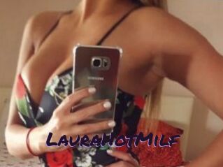 LauraHotMilf