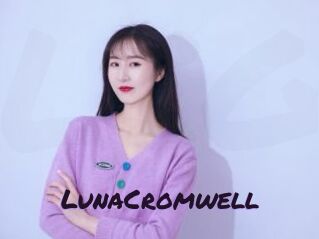 LunaCromwell