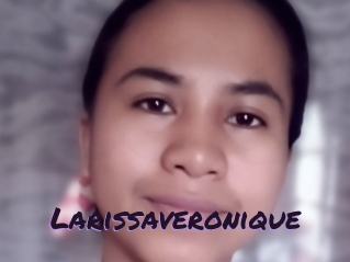 Larissaveronique