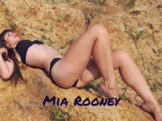 Mia_Rooney
