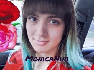 MonicaNini