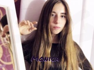 Monica_