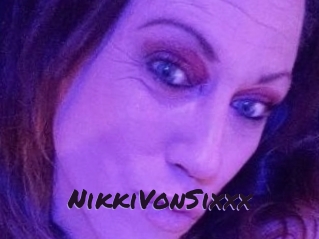 NikkiVonSixxx