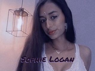 Sophie_Logan